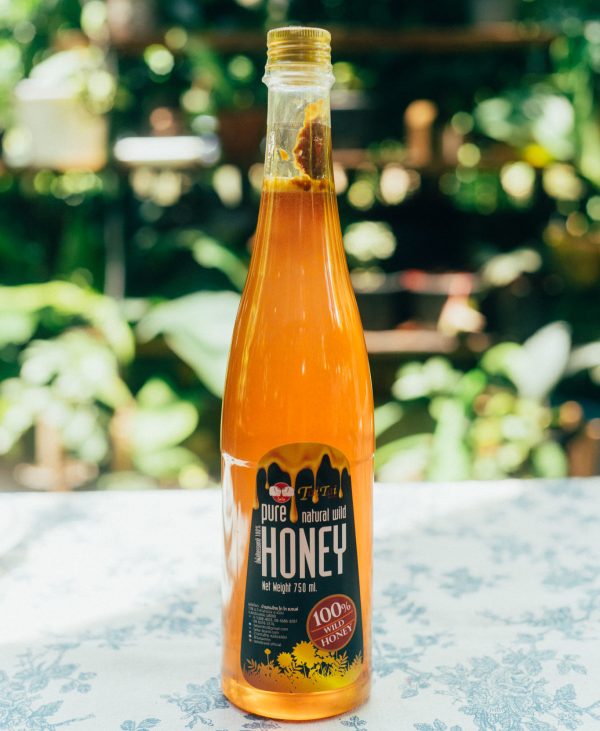 น้ำผึ้งป่า 100 % บรรจุขวด 750 ml.