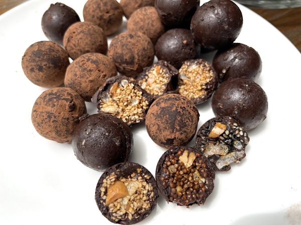ช็อกโกมะ ChocGoma チョゴマ ขนมงากลมกลมผสมช็อกโกแลต Dark Chocolate หวานน้อย ได้ประโยชน์จากงาเต็มๆ บรรจุ 150 กรัม - Image 8